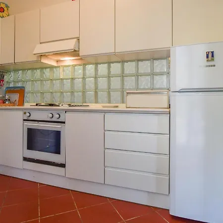 Holiday home Awesome In